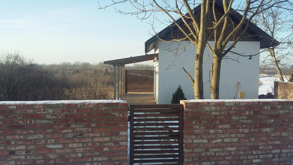 Widokowka Villa Tarnobrzeg Kültér fotó
